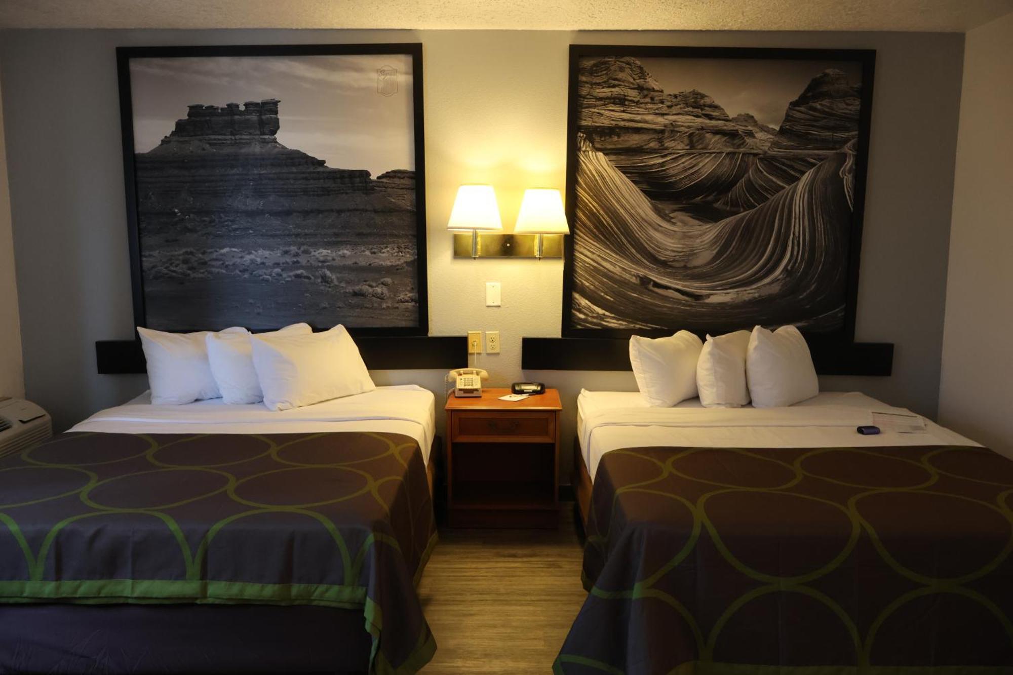 Super 8 By Wyndham Price Motel Dış mekan fotoğraf